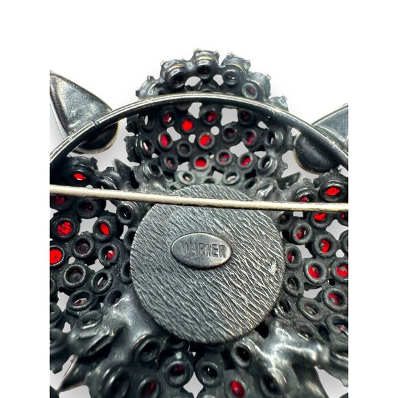 Vintage Warner Red Crystal Flower Brooch Pin Japanned Metal 2.5" Diameter - Picture 4 of 13